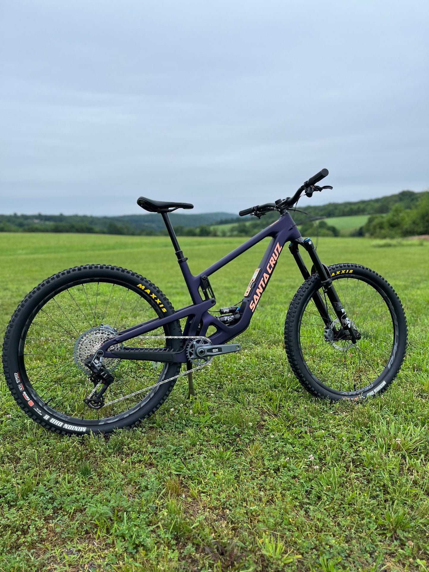 2025 Santa Cruz Hightower V4 Large GX AXS Kit Demo