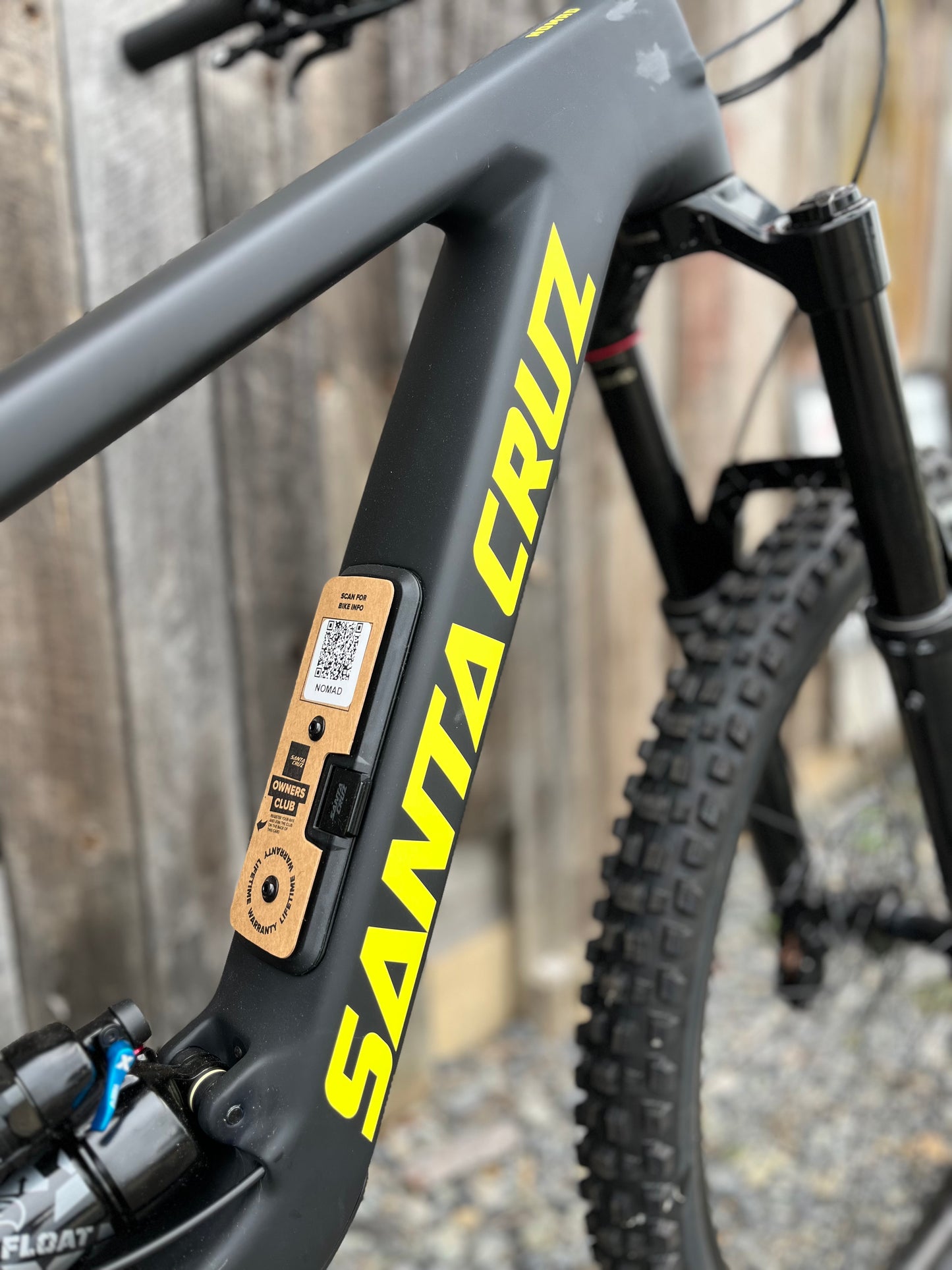 2025 Santa Cruz Nomad C 70 Med Demo