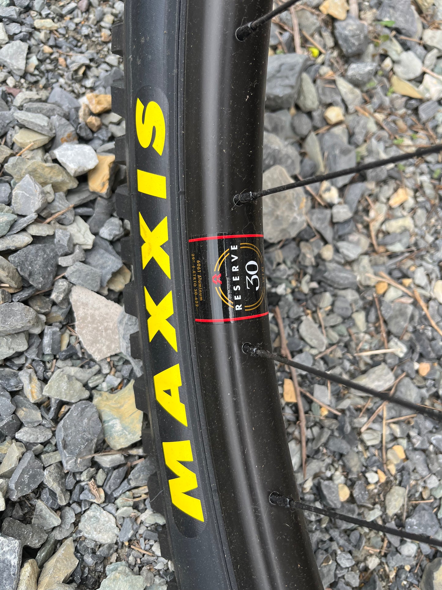 2025 Santa Cruz Nomad C 70 Med Demo